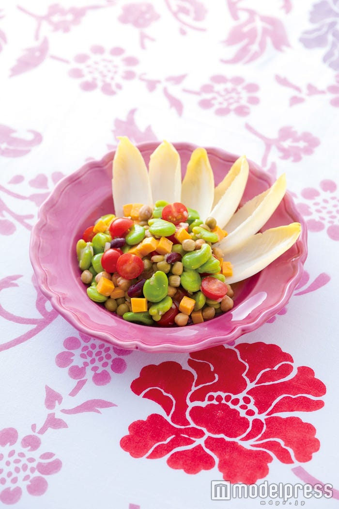 豆豆サラダ(画像提供:セブン&アイ出版)