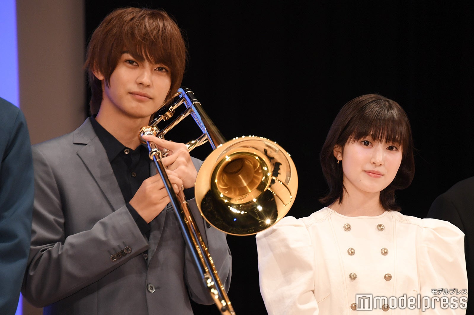 恋人役を演じた神尾楓珠＆福本莉子（C）モデルプレス