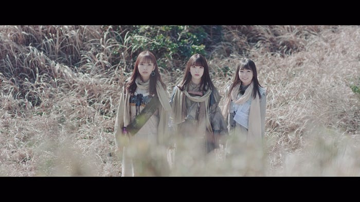 乃木坂46 2期生「アナスターシャ」MVより(提供画像)