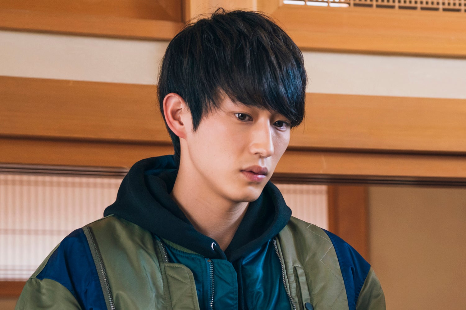 杉野遥亮、謎めいた秘書に「刺激的な現場でした」＜スキャンダル専門弁護士 QUEEN＞