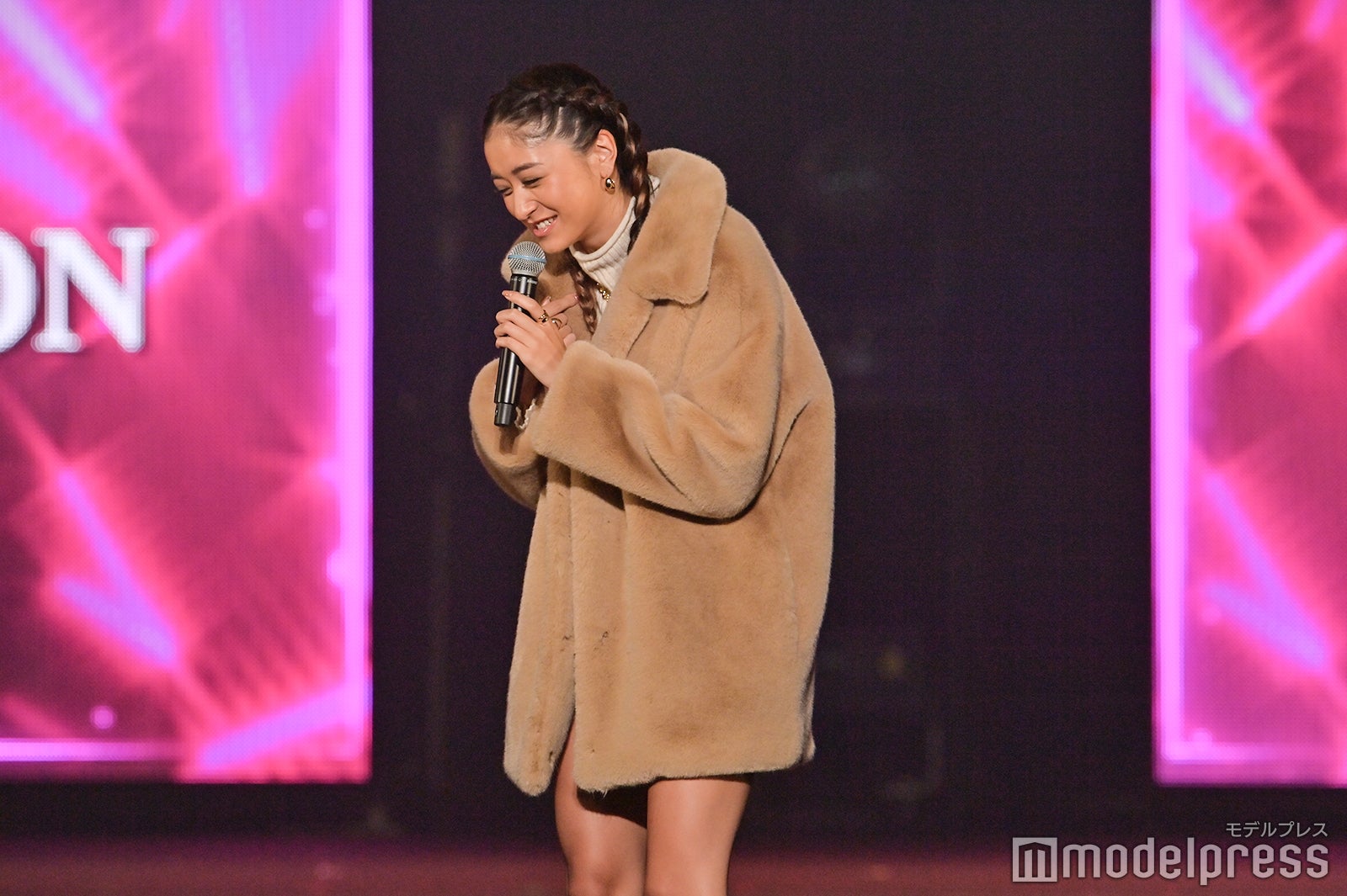 （C）モデルプレス