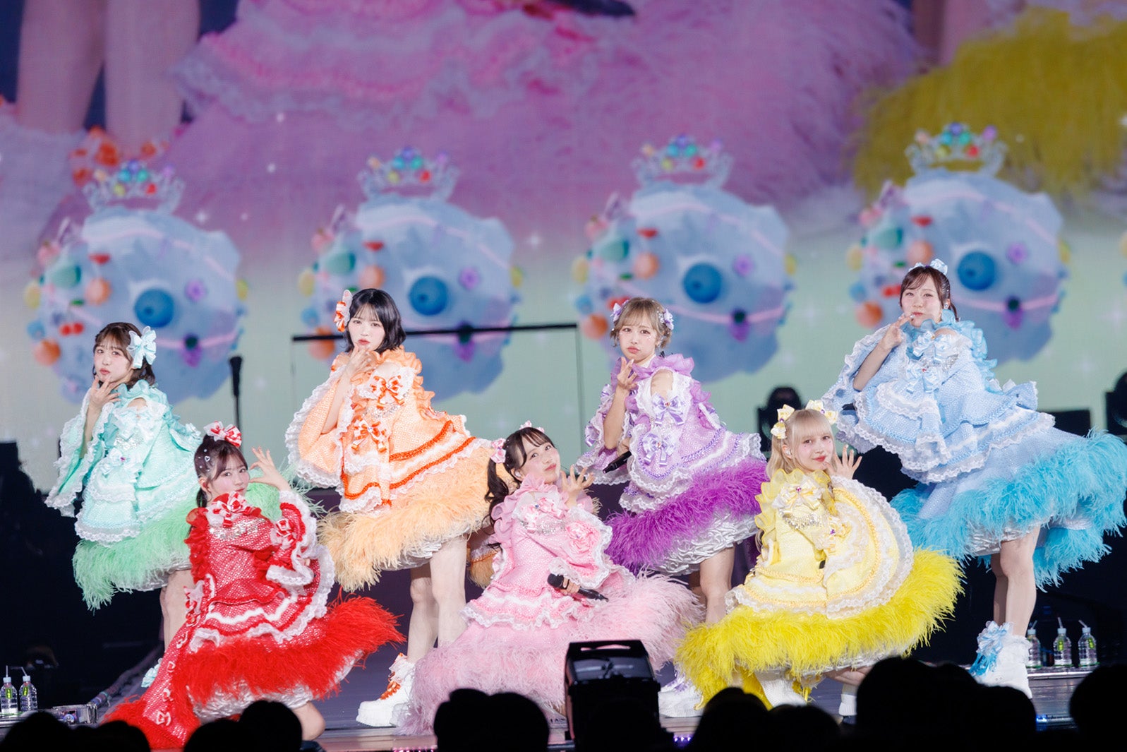 「FRUITS ZIPPER SPECIAL LIVE 2026『ENERGY』」の様子／撮影：ヨシモリユウナ、森好弘、高田梓、ハタサトシ、後藤壮太郎、藤井拓（提供写真）