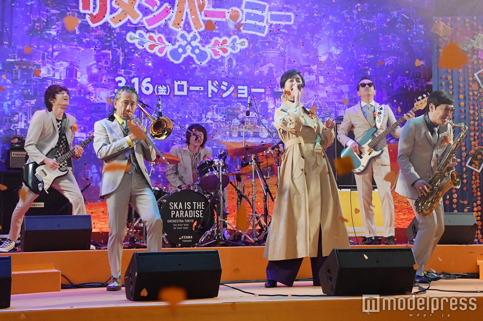 シシド・カフカ＆東京スカパラダイスオーケストラ （C）モデルプレス