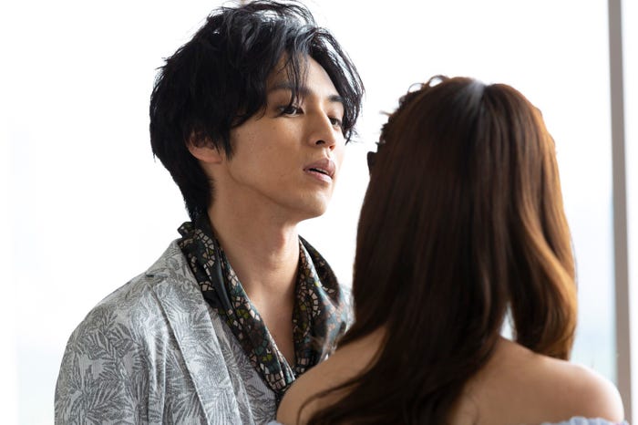 桐山漣/「探偵が早すぎる」第5話より(提供写真)