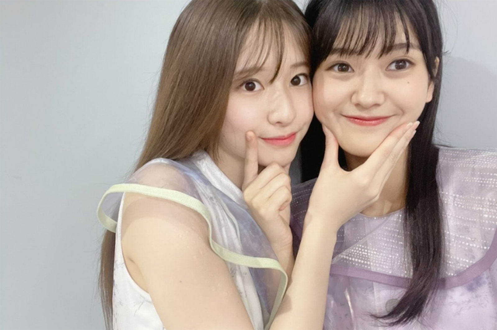 菅原咲月、奥田いろは／菅原咲月 公式ブログより