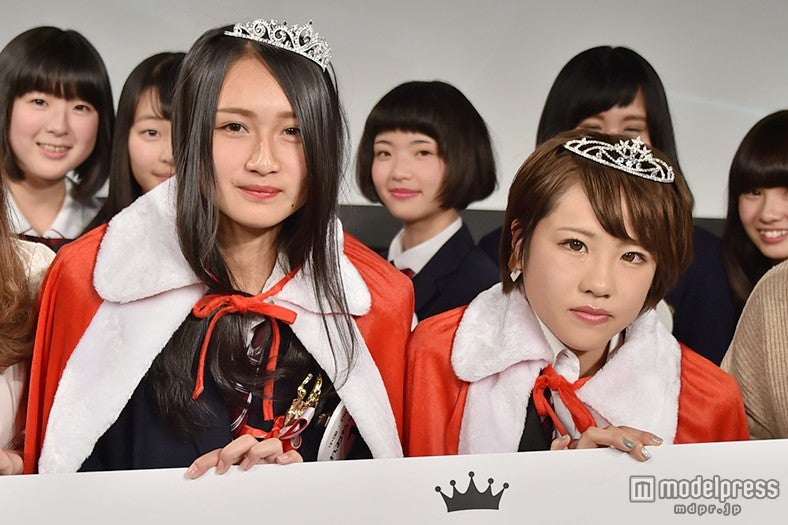『全国女子高生ミスコン2015』中国・四国地方予選／グランプリ・れおちゃん（左）、準グランプリ・もも（右）／（C）モデルプレス