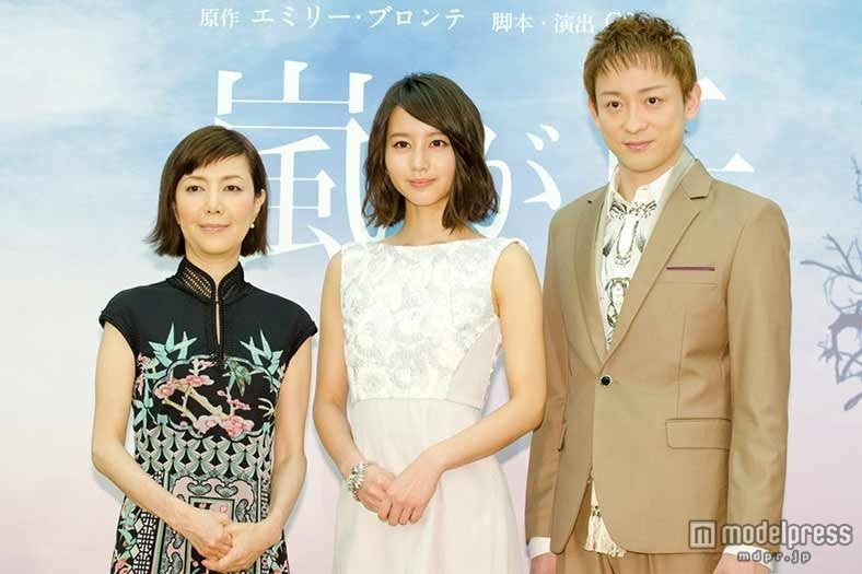 （左から）戸田恵子、堀北真希、山本耕史