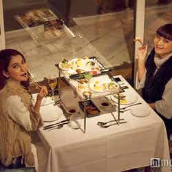 新鮮な魚介類と豊富な白ワインを飲みながらグランビル・アイランドの街を眺められる「アンコラウォーターフロントダイニング」