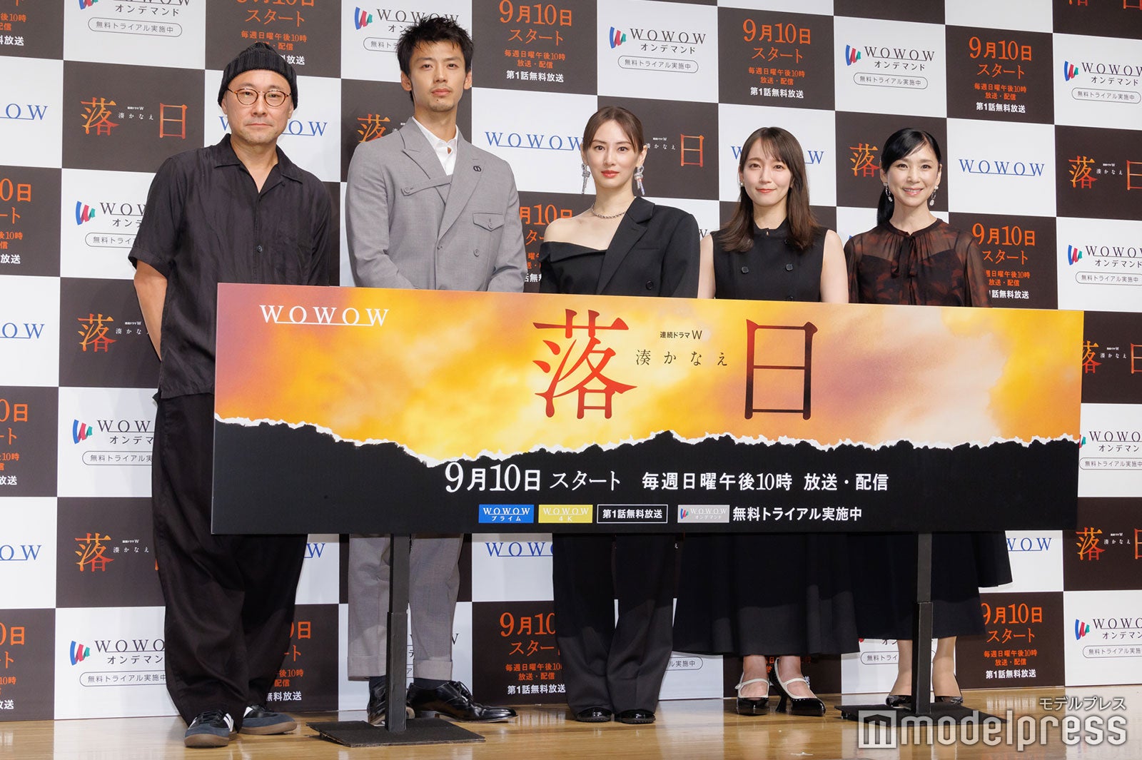 内田英治監督、竹内涼真、北川景子、吉岡里帆、黒木瞳（C）モデルプレス