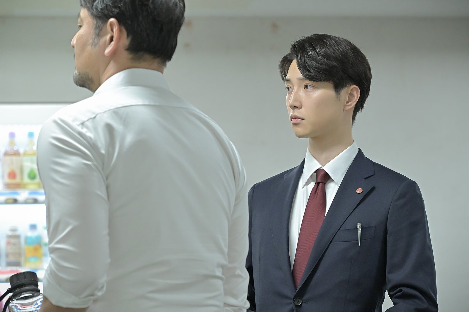 藤本隆宏、絃瀬聡一「クジャクのダンス、誰が見た？」第4話（C）TBS