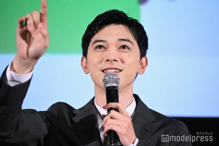 吉沢亮(C)モデルプレス