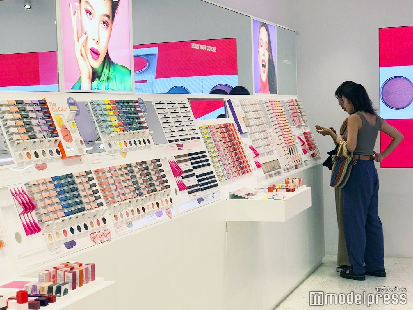 stone brick（C）モデルプレス