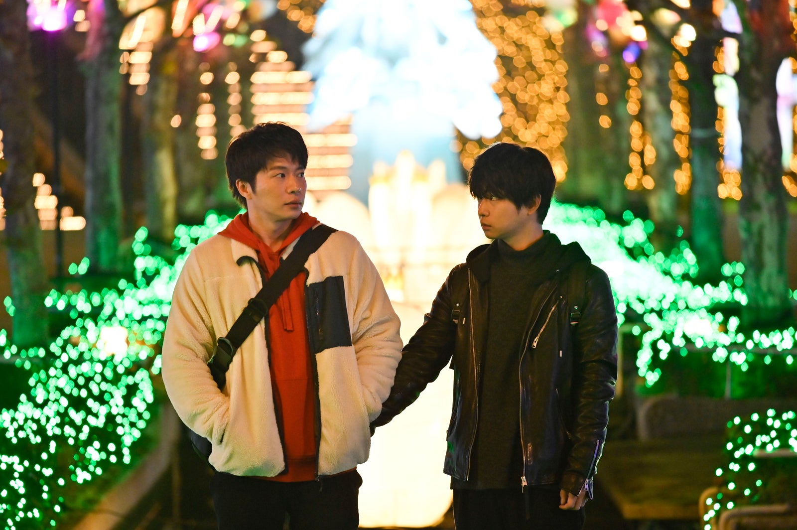 「おっさんずラブ-in the sky-」田中圭＆千葉雄大が手繋ぎイルミネーションデート 新カット公開