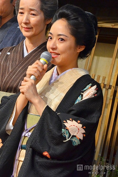 井上真央 花燃ゆ 涙でクランクアップ 厳しい意見もあった モデルプレス 井上真央 花燃ゆ 涙でクランクアップ 厳しい意見もあった モデルプレス