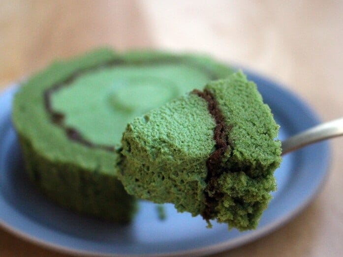 口どけは軽いのに、しっかり残る抹茶感！