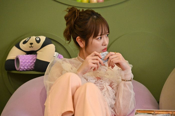 横田真悠「西園寺さんは家事をしない」第5話より(C)TBS