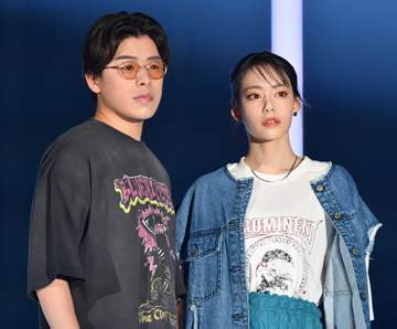 人気カップルユーチューバー 電撃離婚を発表 取材に事務所も認める 互いに「心から愛せる人に出会えた」と感謝も