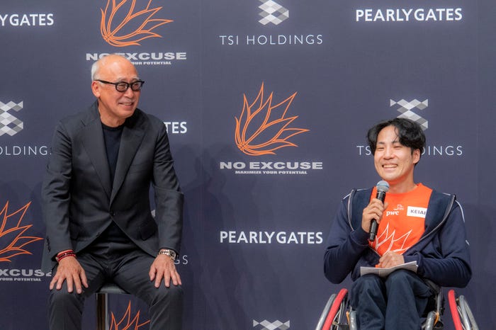 仙座学氏、仙座北斗選手 (提供写真)