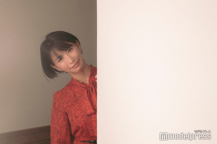 野球お姉さんせりな(C)モデルプレス