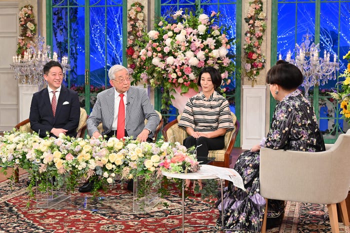 高橋茂雄、高嶋弘之さん、高嶋ちさ子、黒柳徹子(C)テレビ朝日