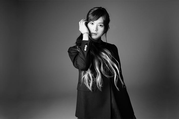 瀬戸康史アーティストブック「僕は、僕をまだ知らない」撮影:桑島智輝/ワニブックス刊