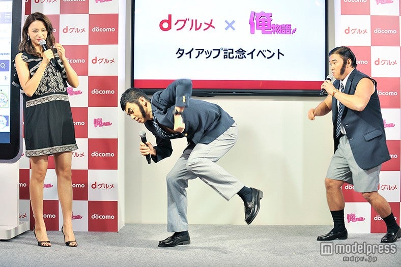 （左から）高橋メアリージュン、小島よしお、スギちゃん