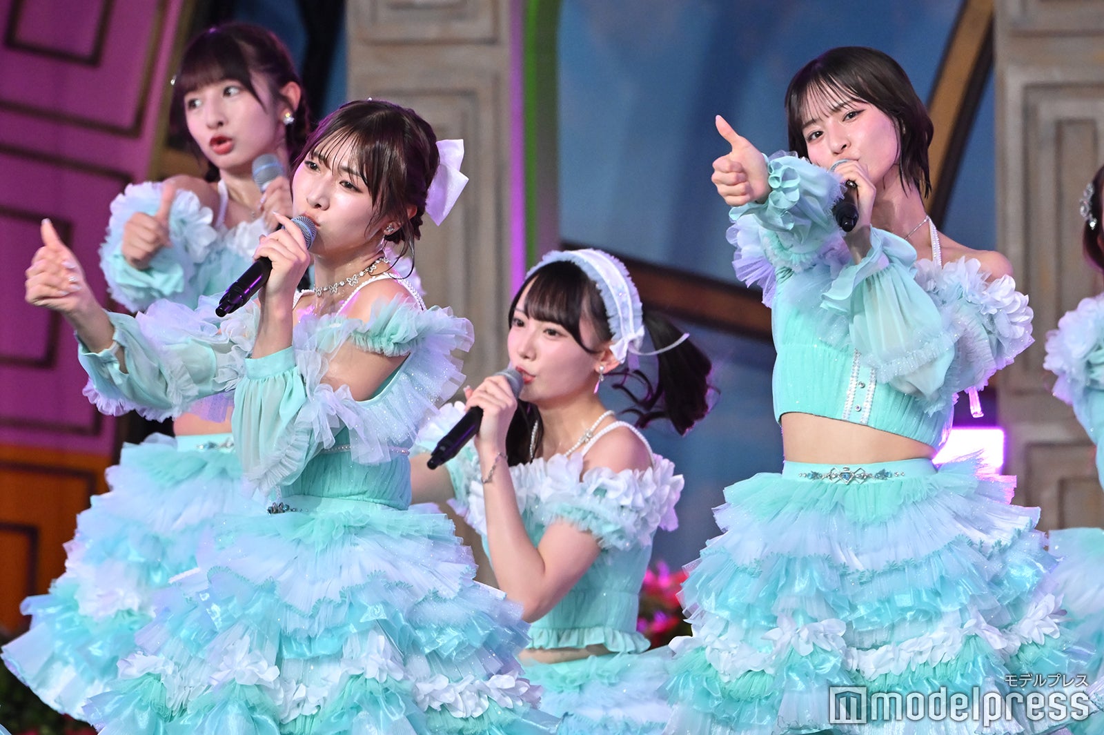 ≠ME（C）モデルプレス