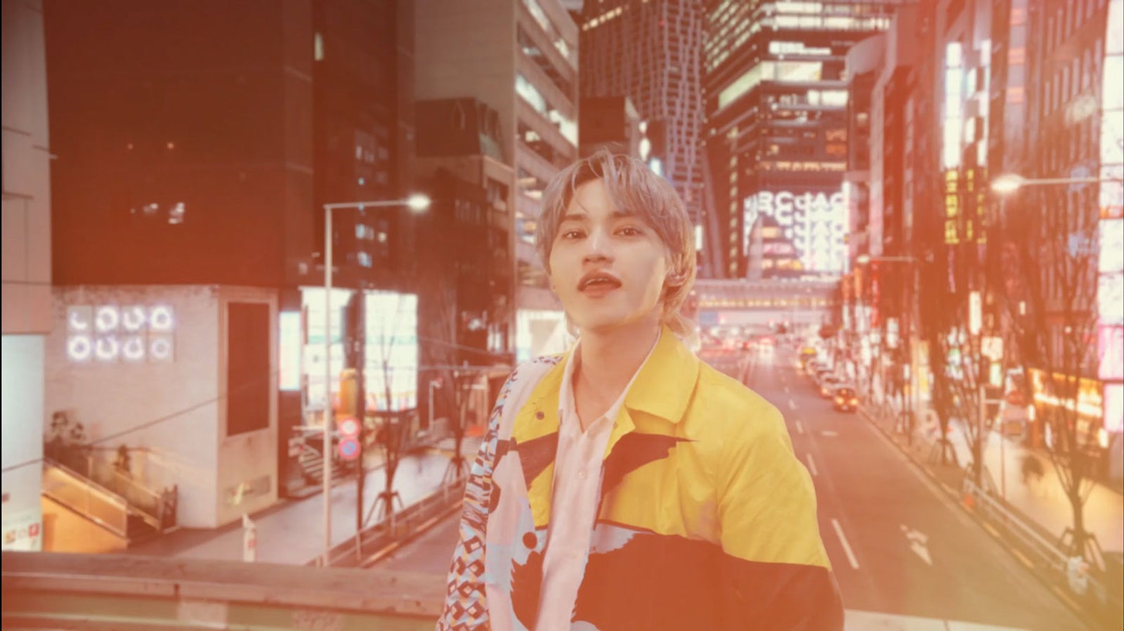 SKY-HI「Bare-Bare」MVより（提供写真）