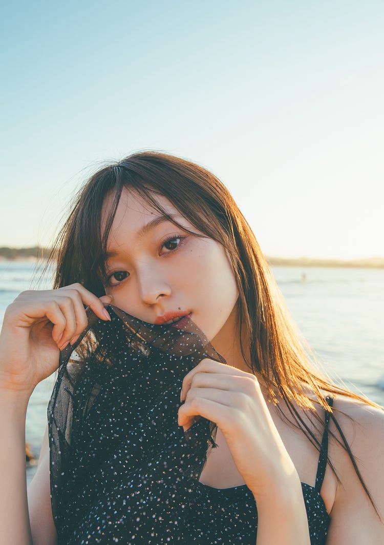乃木坂46 梅澤美波1st写真集「夢の近く」アザーカット写真集 梅の 