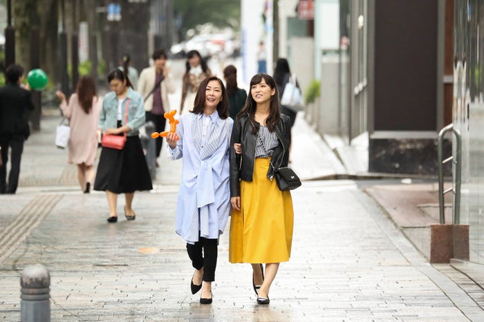 中山美穂、石川恋/『黄昏流星群~人生折り返し、恋をした~』より(C)フジテレビ