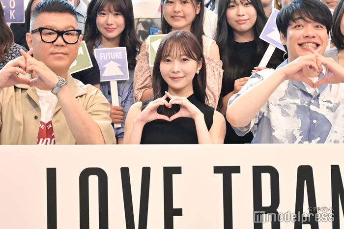 長谷川忍、指原莉乃、川島明(C)モデルプレス