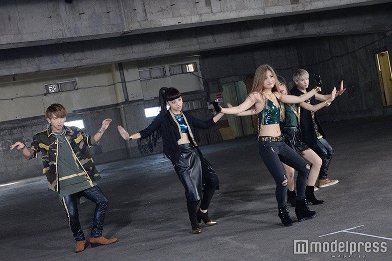 lol（C）モデルプレス