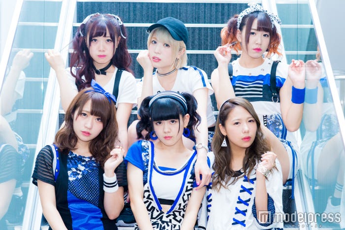 妄想キャリブレーション(左上から)桜野羽咲、胡桃沢まひる、双葉苗(左下から)雨宮伊織、星野にぁ、水城夢子 (C)モデルプレス