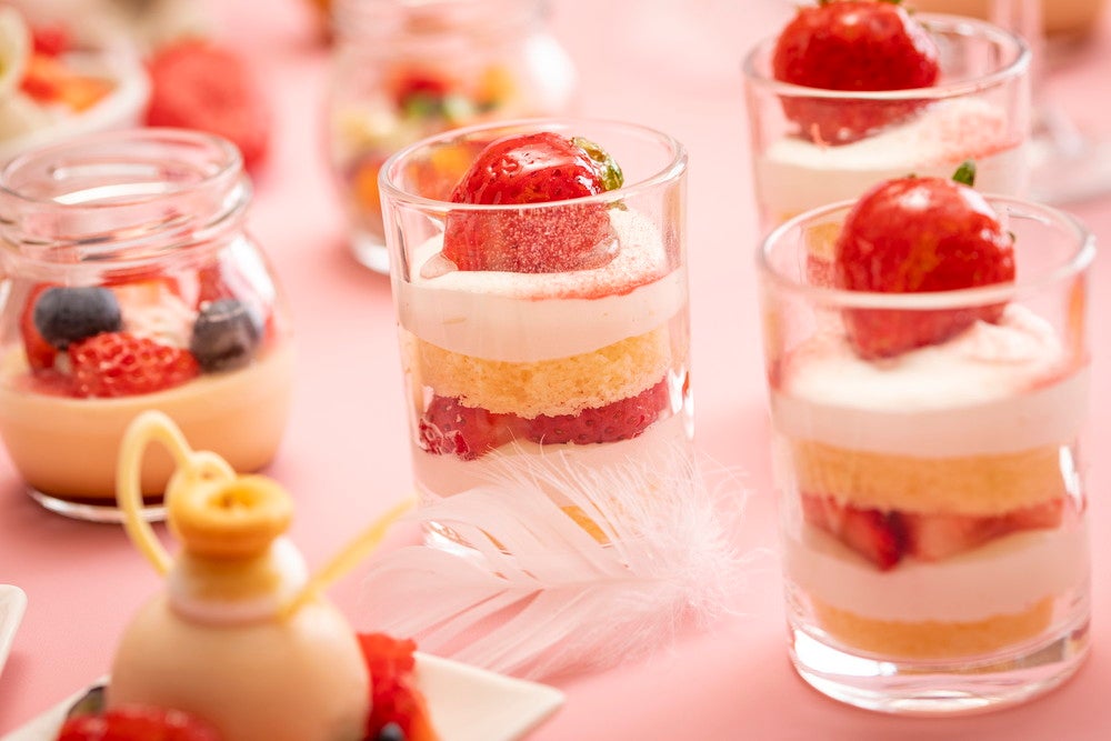 ストロベリーデザートビュッフェ～いちごに恋した天使たち～／画像提供：ANAクラウンプラザホテル福岡