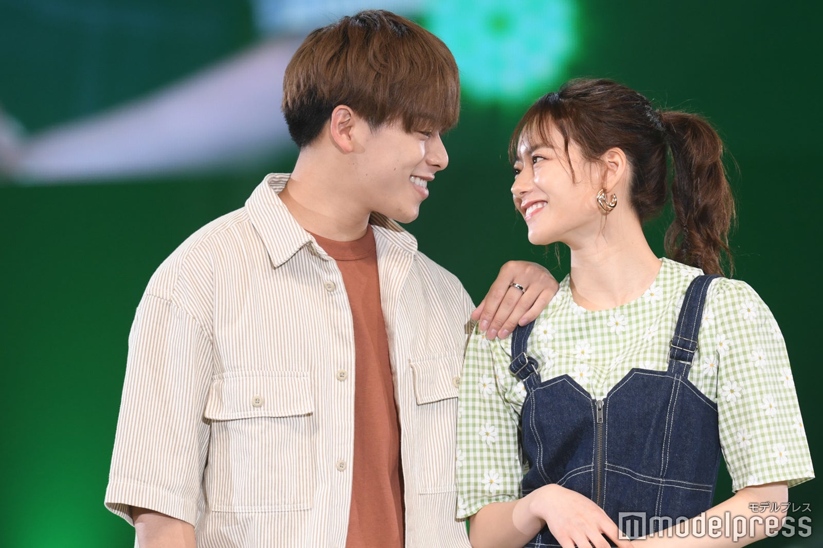 なこなこカップル（C）モデルプレス