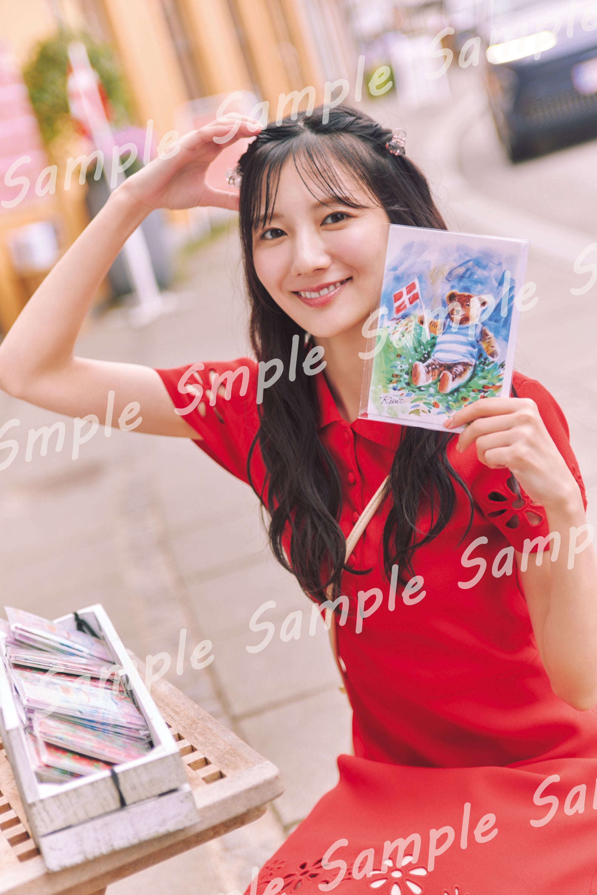 日向坂46河田陽菜、水着・パジャマ姿…2nd写真集特典ポスター＆ポスト