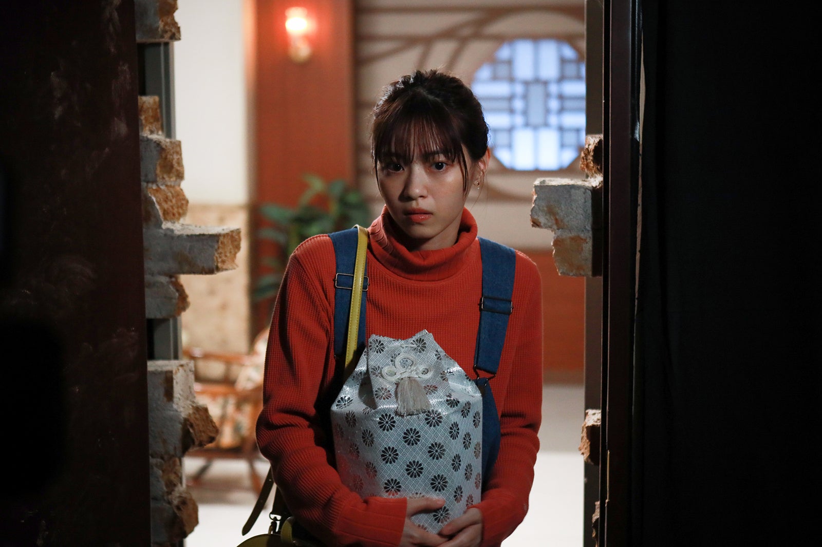 西野七瀬／「言霊荘」最終話より（C）テレビ朝日