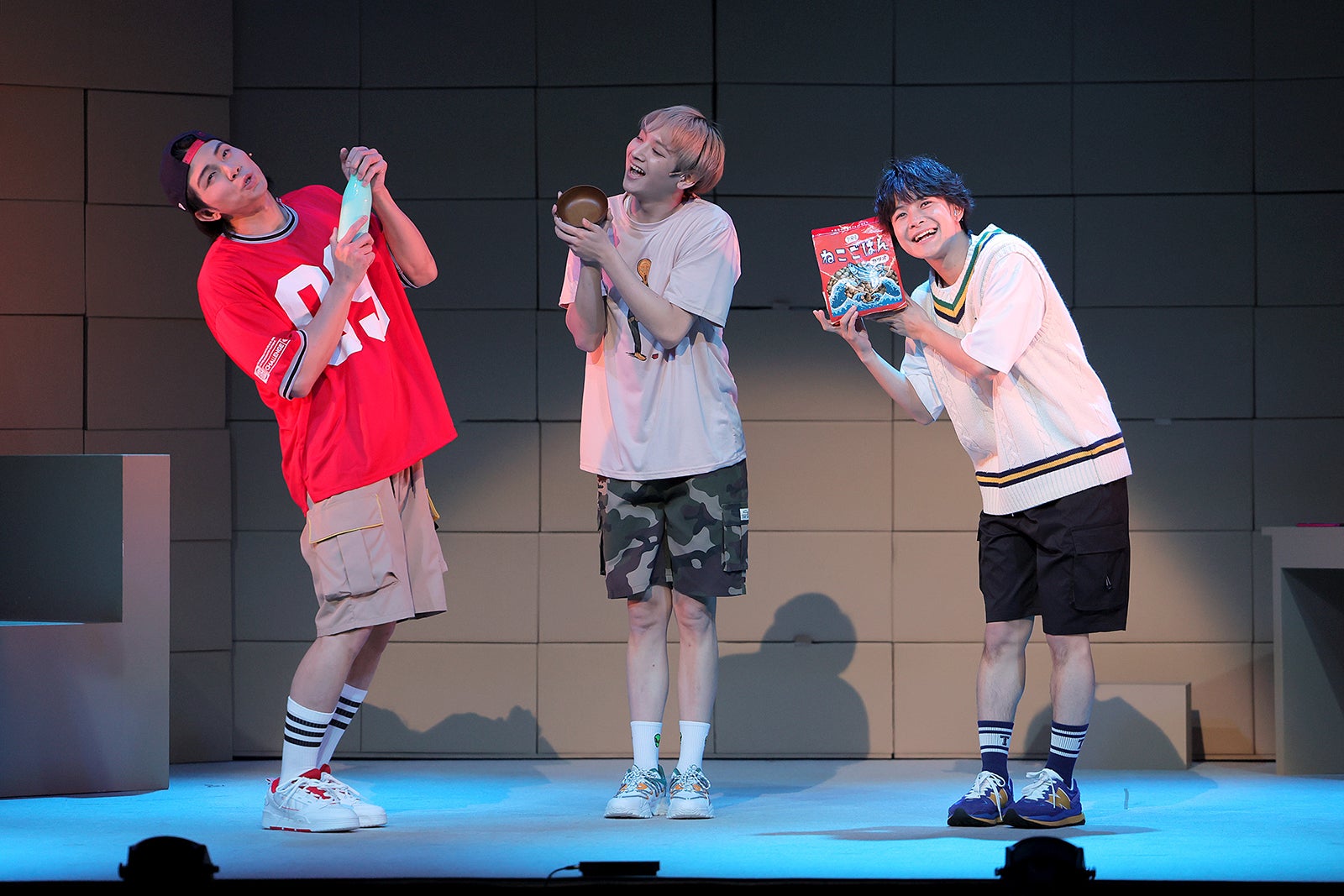 THE RAMPAGE岩谷翔吾・武知海青・鈴木昂秀、舞台「PICK☆3」開幕
