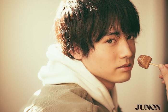 赤楚衛二(画像提供:主婦と生活社)