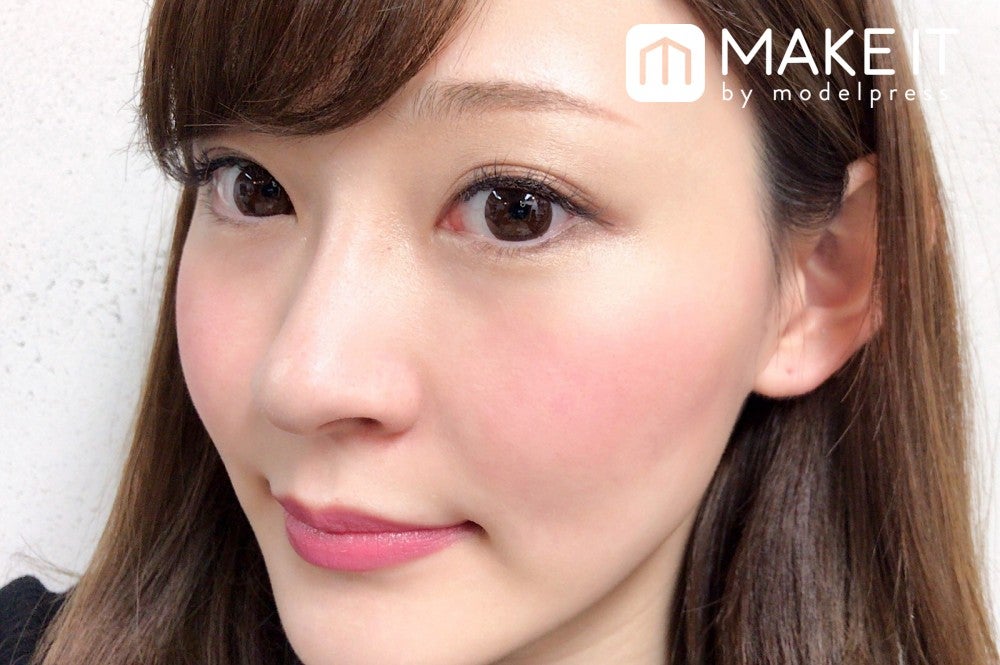 ヴィセ リシェ／リップ＆チーククリーム N／PK-2 ベリーピンク 使用（C）モデルプレス