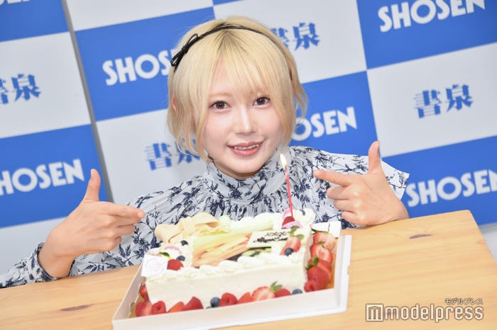 無事点火!(C)モデルプレス