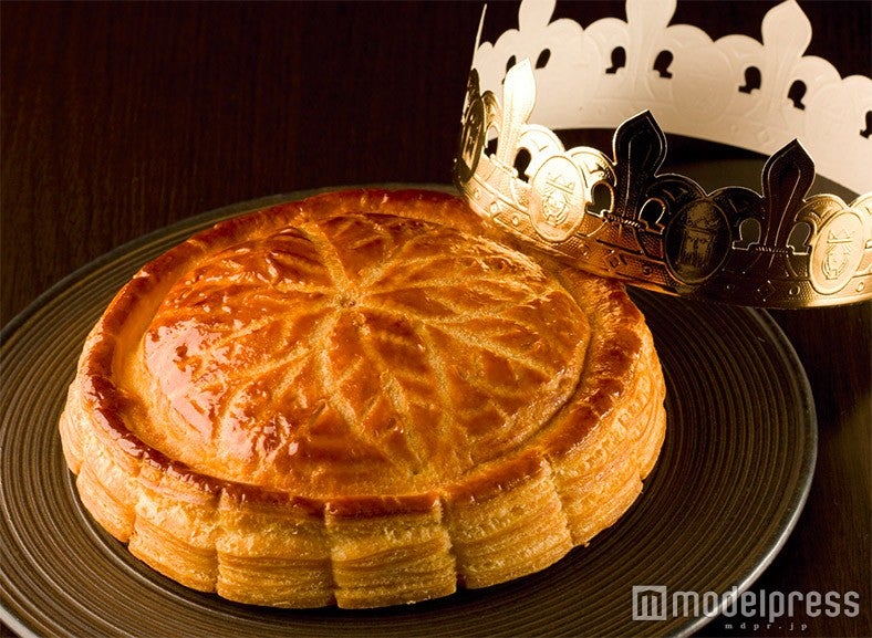 新年祝う開運スイーツ「ガレット・デ・ロワ」が話題　フランス発の伝統菓子で年初めを占う