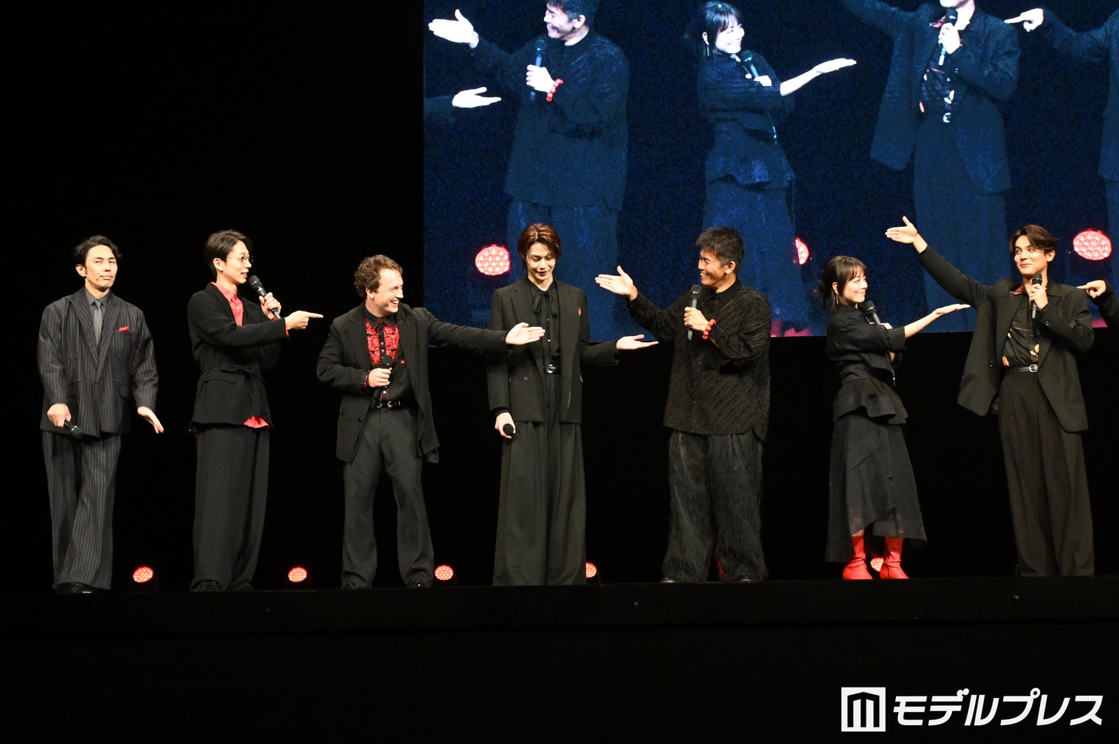 袴田吉彦、金田哲、ジョエル・ディカーソン、今井竜太郎、武井壮、伊原六花、中川大志（C）モデルプレス