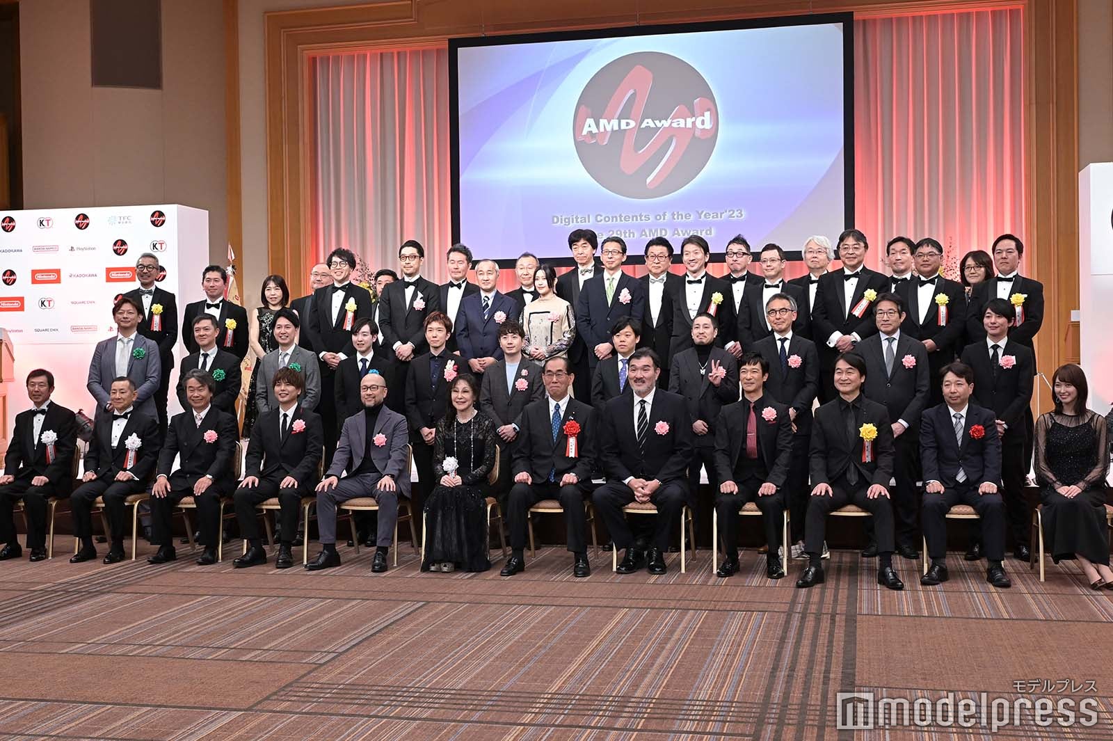 堺雅人ら「デジタル・コンテンツ・オブ・ジ・イヤー'23／第29回AMDアワード」授賞式の様子（C）モデルプレス