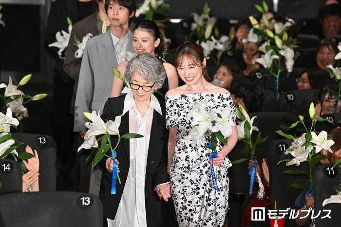 倍賞千恵子、福原遥(C)モデルプレス