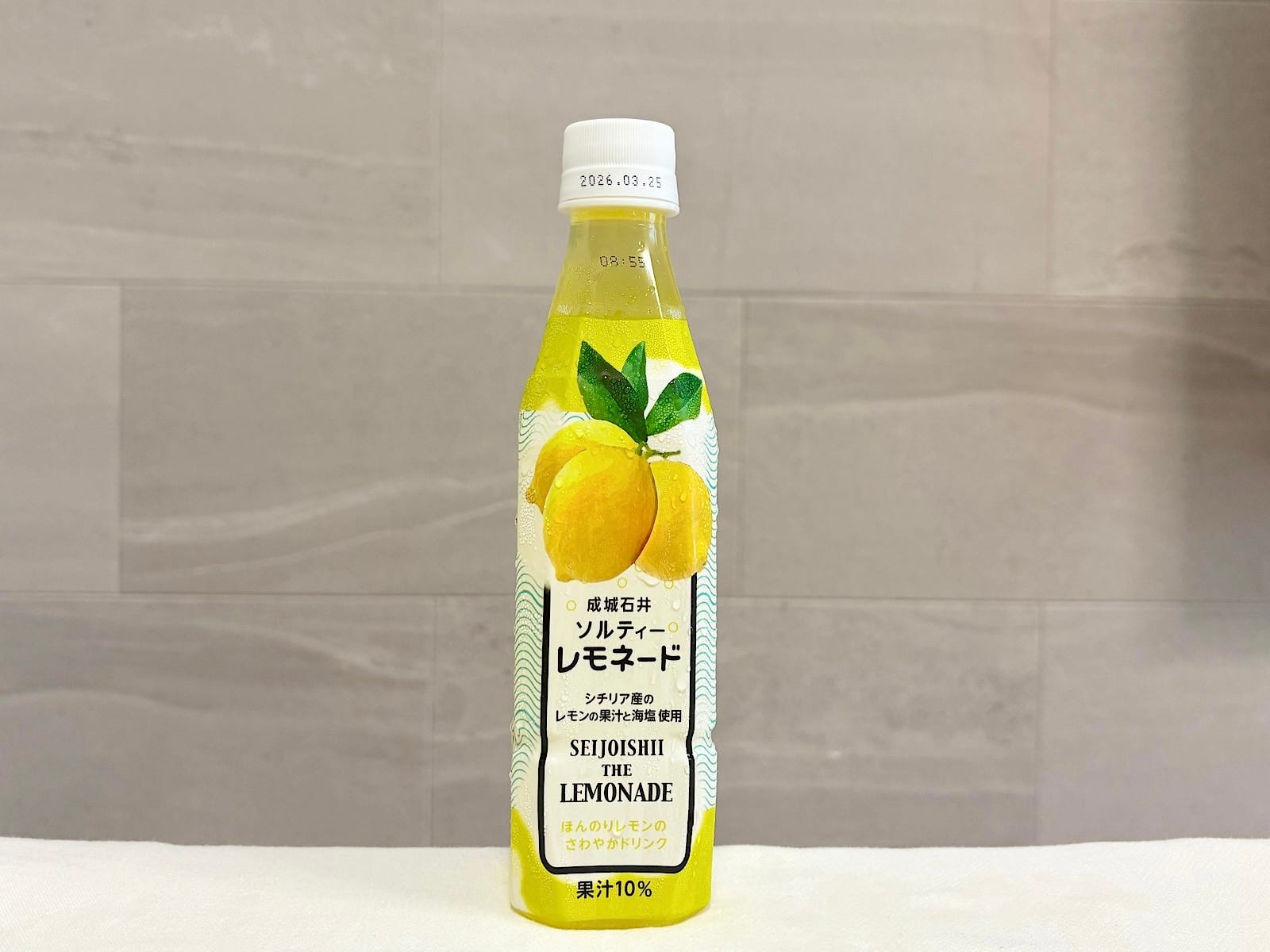 「成城石井 ソルティーレモネード 350ml」 172円(税込)