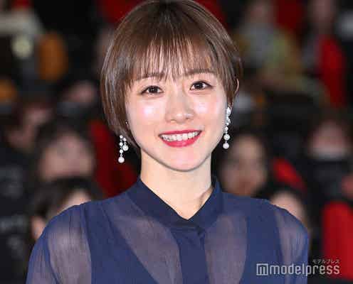 石原さとみ、横浜の“世界初”映画館でテープカット「すごく限られた貴重な機会」シースルードレスで登場<ミッシング>