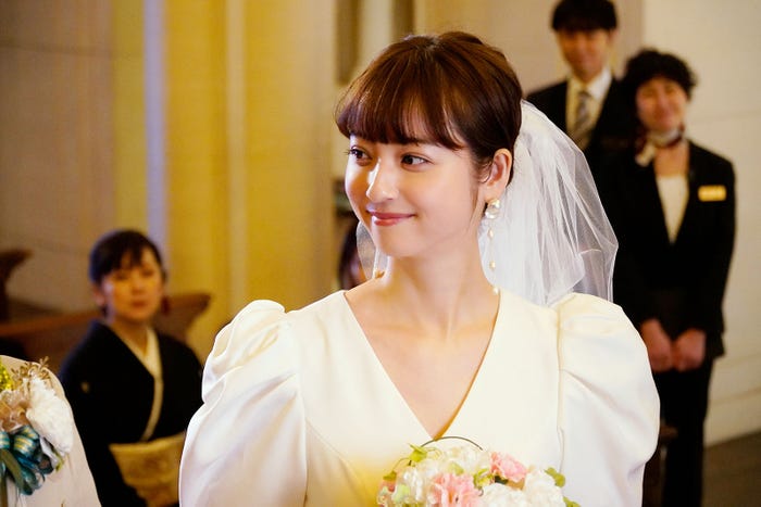 佐々木希「ユーチューバーに娘はやらん!」#10より(C)「ユーチューバーに娘はやらん!」製作委員会