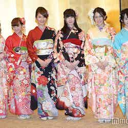 SKE48メンバー／（左から）小石公美子、都築里佳、内山命、谷真理佳、山下ゆかり、高畑結希（C）モデルプレス