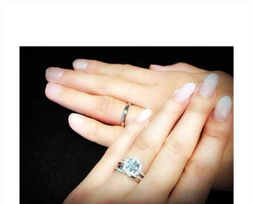 菊地亜美、結婚指輪をお披露目 ブランドは「ハリー・ウィンストン」